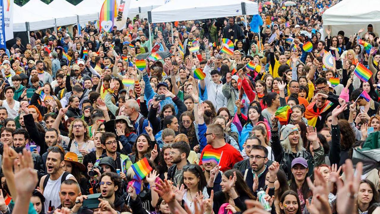 Доклад: Икономическата цена на хомофобията в България